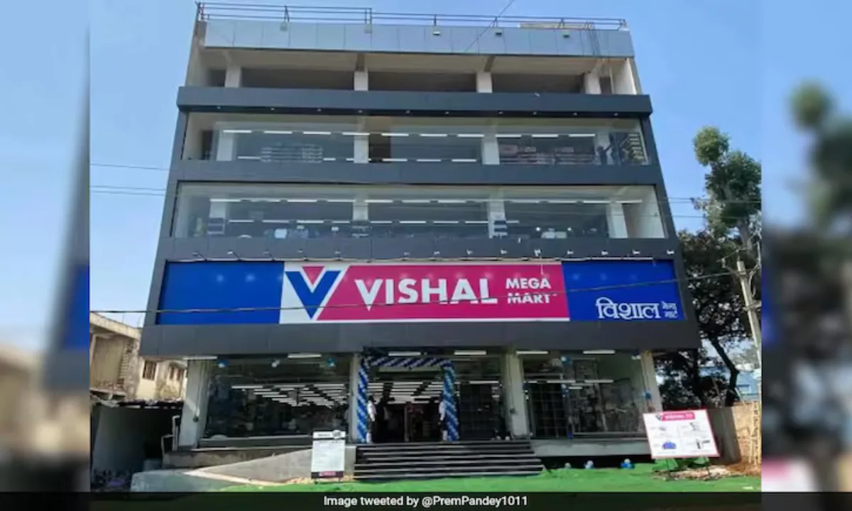 Vishal Mega Mart Security Guard Job ने मचा दिया सोशल मीडिया पर तहलका – देखें मीम्स का तूफान